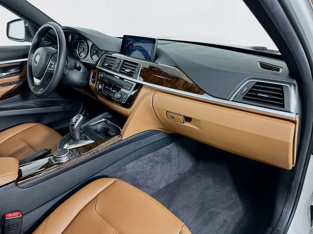 Used 2016 BMW 340i Sedan RWD image 30