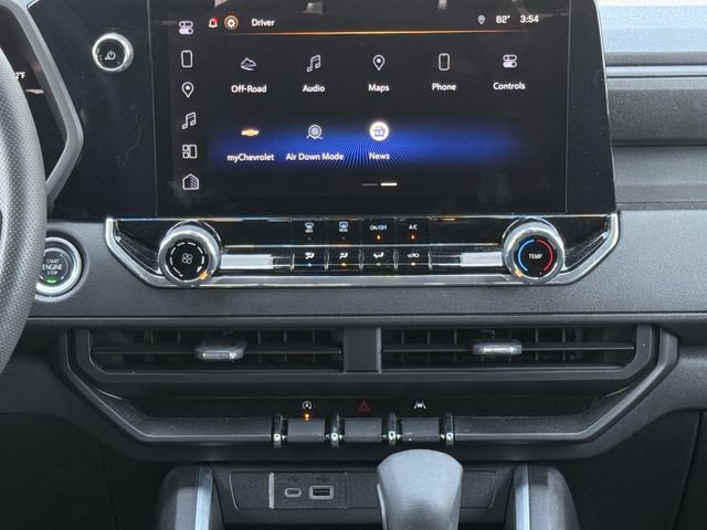 Used 2024 Chevrolet Colorado Trail Boss w/ Technology Package AWD/4WD image 19