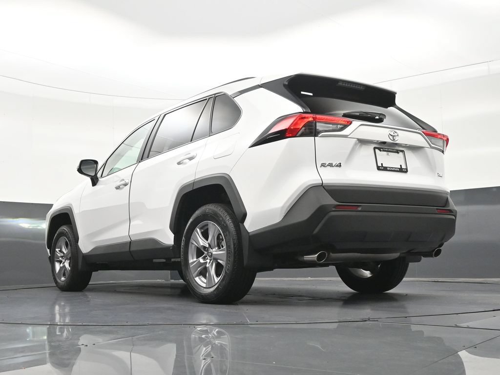 Used 2025 Toyota RAV4 XLE w/ Convenience Package FWD image 25