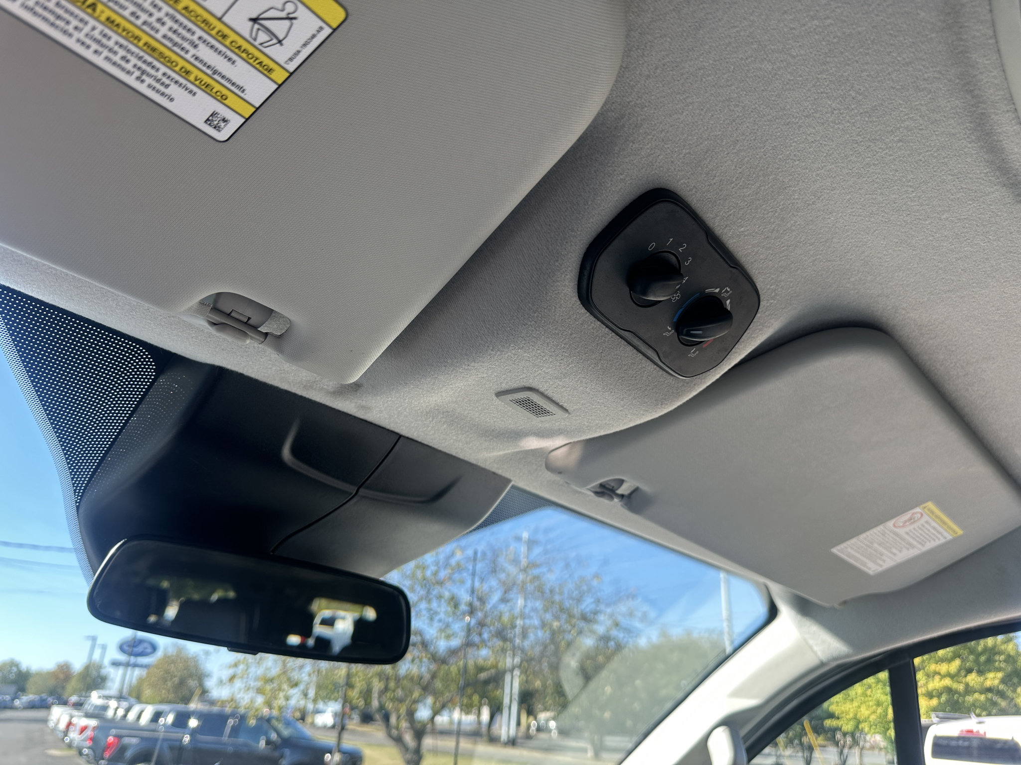 Used 2018 Ford Transit 350 XL RWD image 28