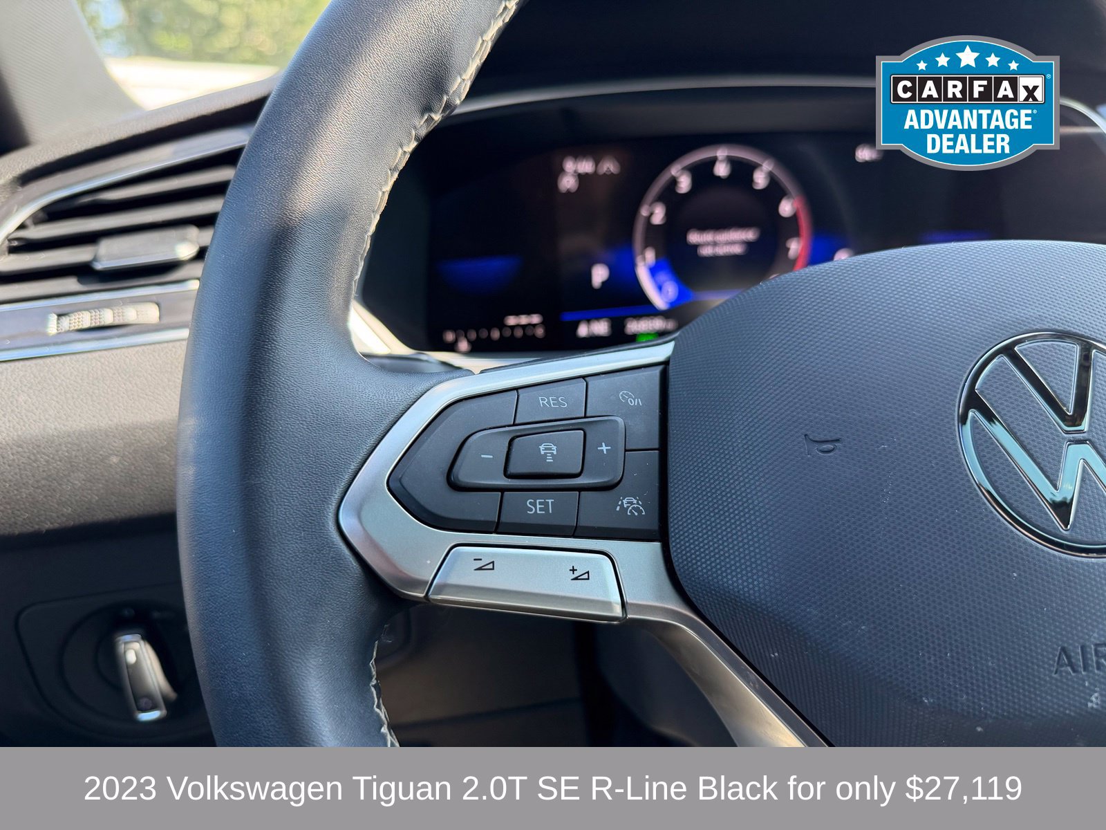 Used 2023 Volkswagen Tiguan SE R-Line AWD/4WD image 11