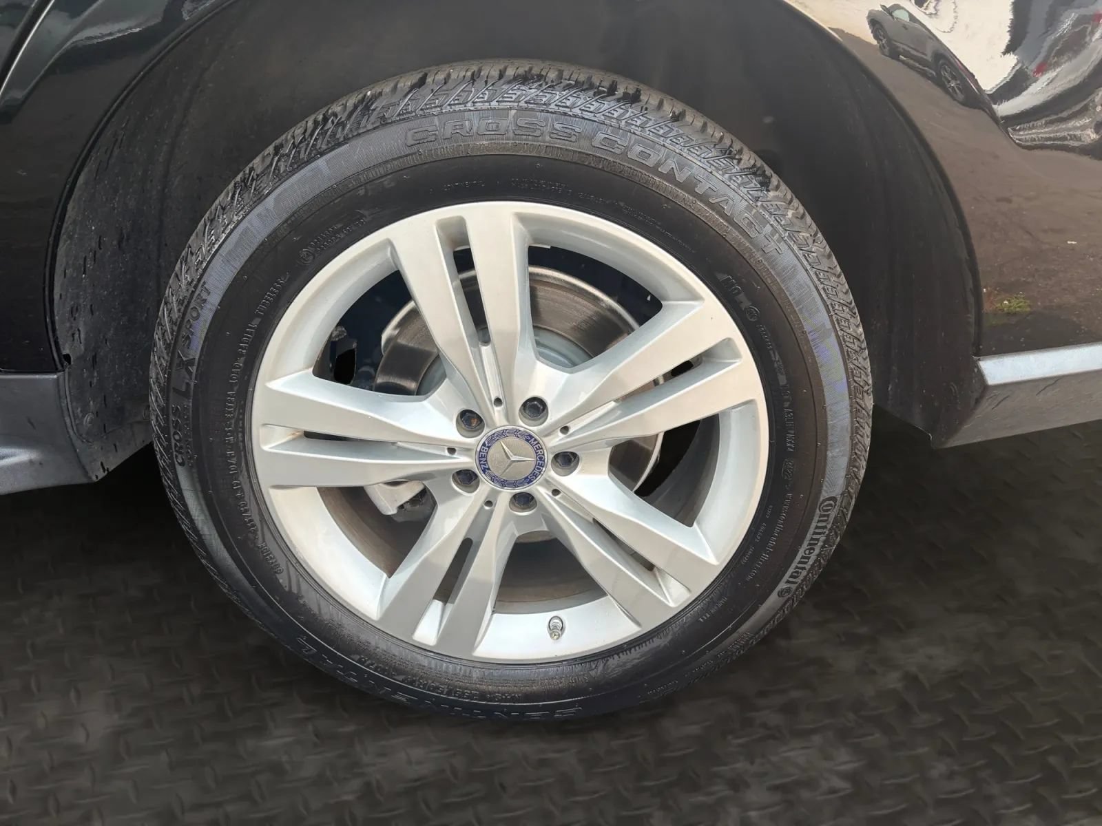 Used 2015 Mercedes-Benz ML 350 4MATIC w/ Premium 1 Package image 42