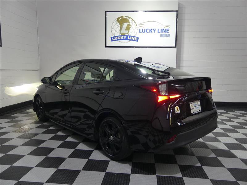 Used 2022 Toyota Prius FWD image 11