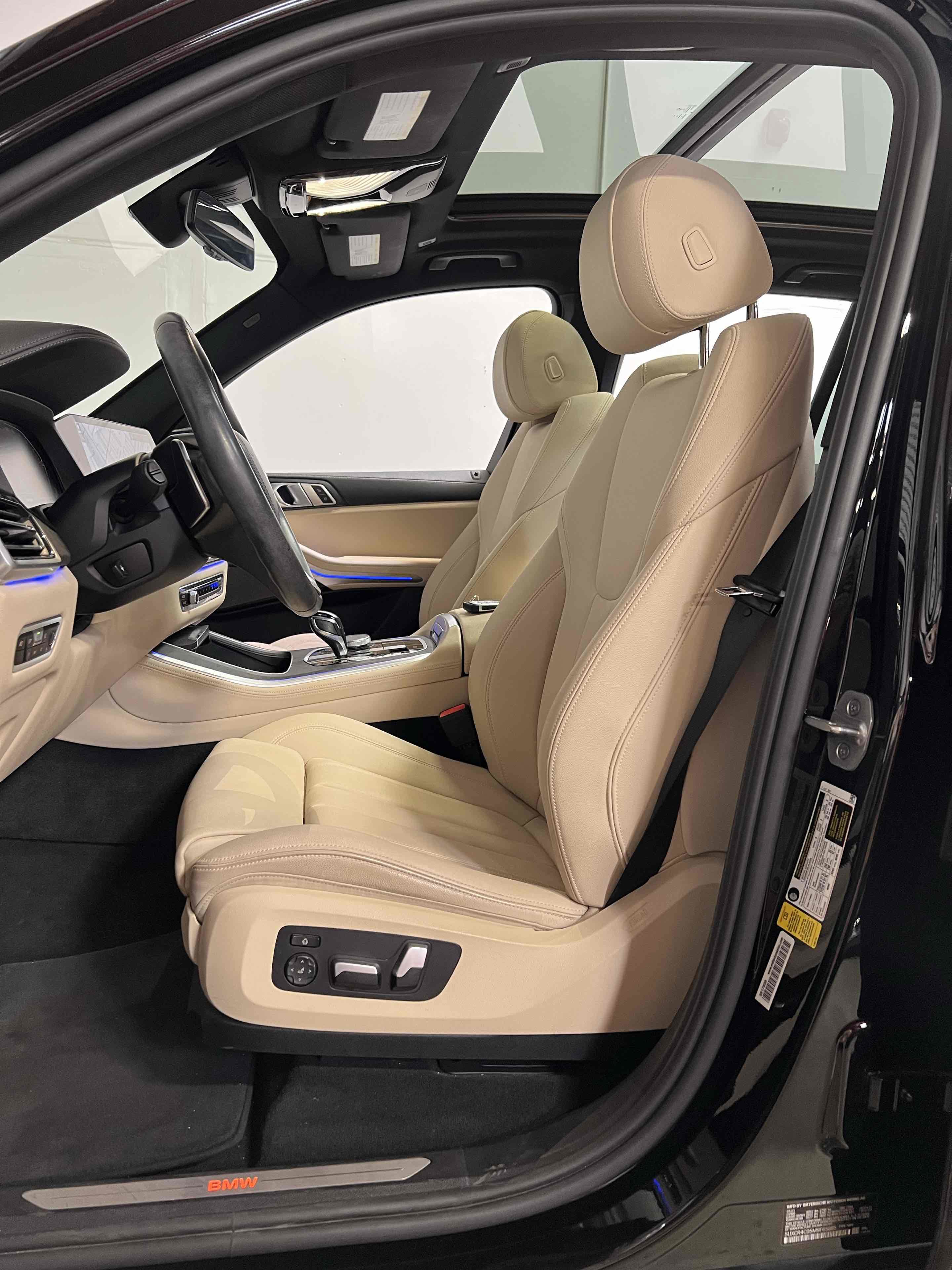 Used 2021 BMW X5 sDrive40i w/ Premium Package RWD image 23