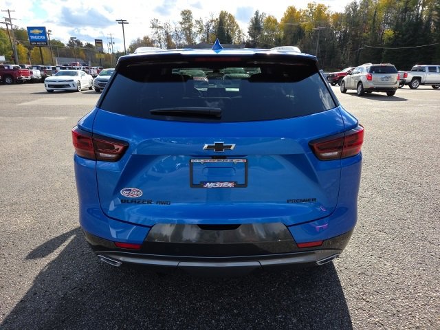 New 2025 Chevrolet Blazer Premier w/ LPO, Black Sport Package image 6