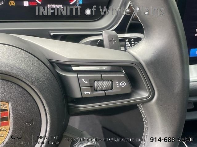 Used 2024 Porsche Cayenne AWD/4WD image 18