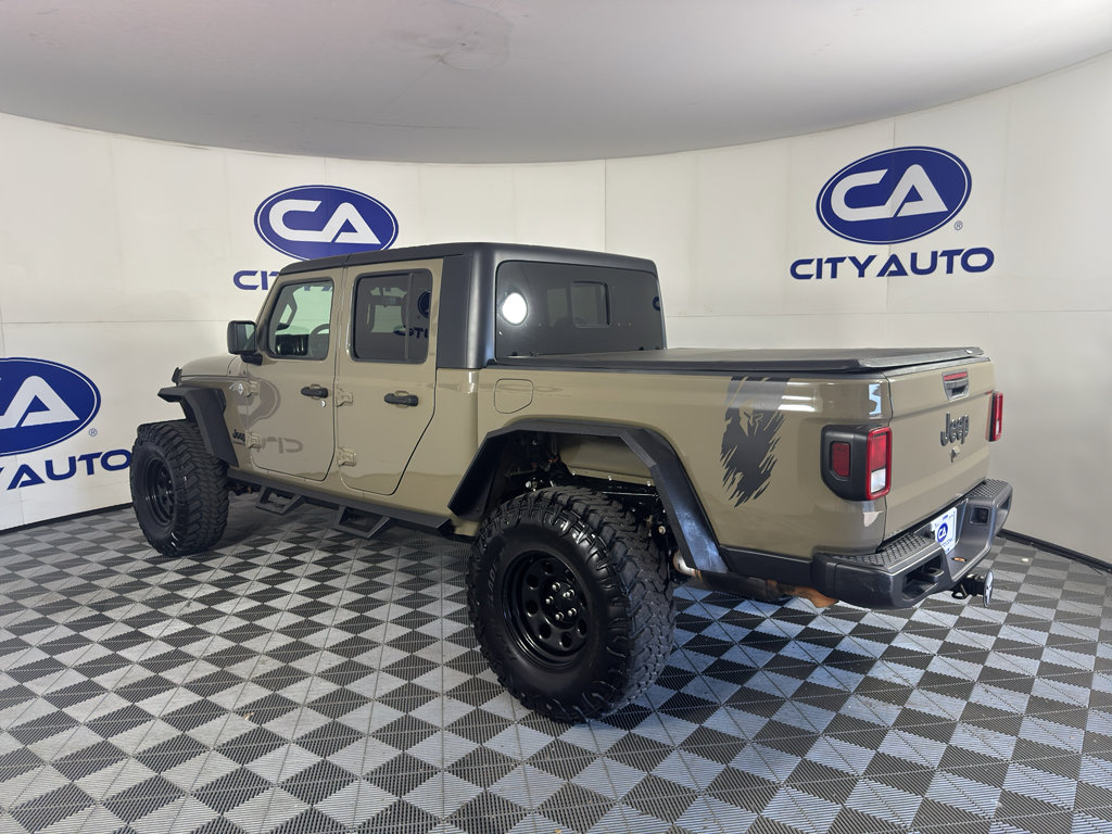 Used 2020 Jeep Gladiator Sport image 5