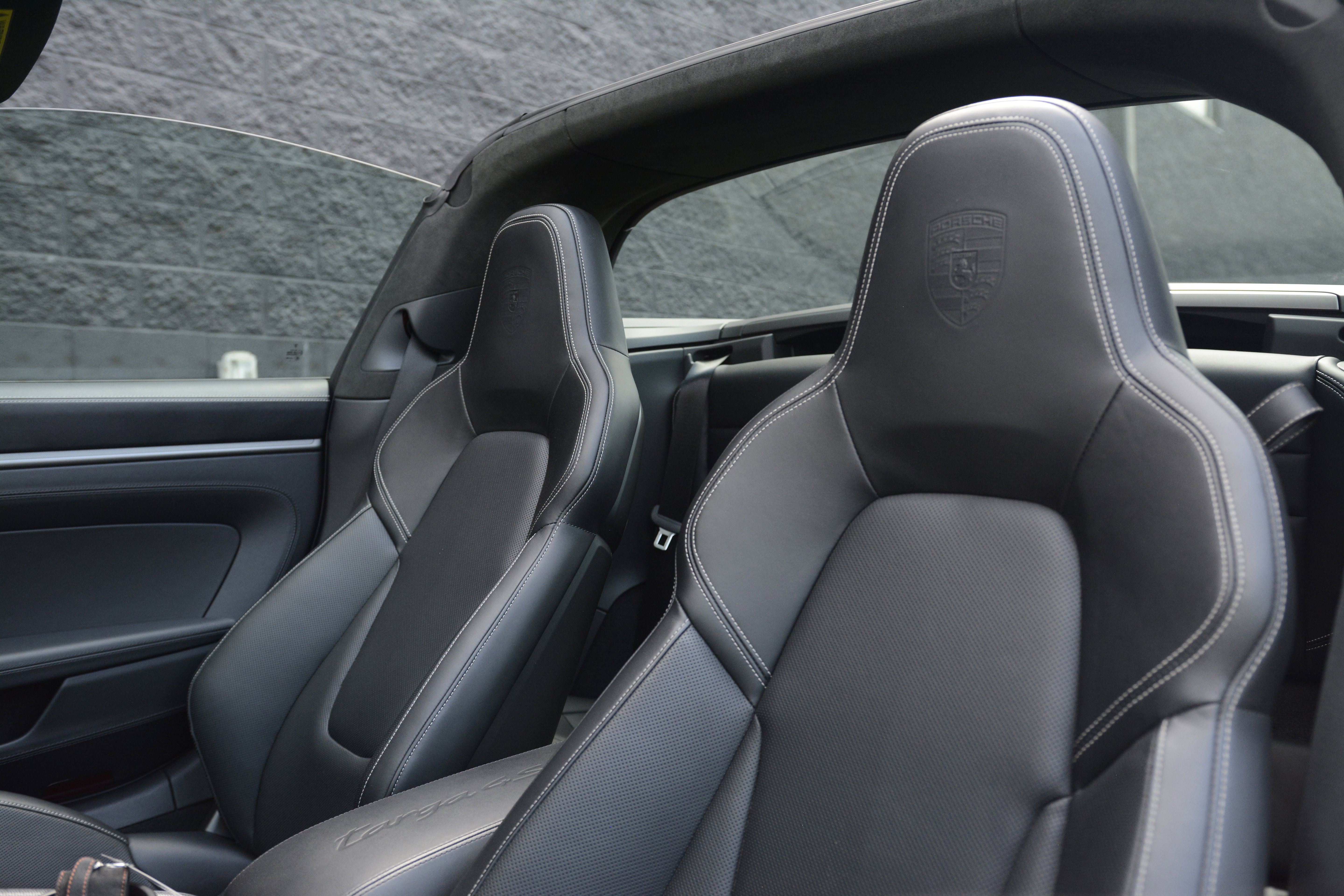 Certified 2022 Porsche 911 Targa 4S image 17