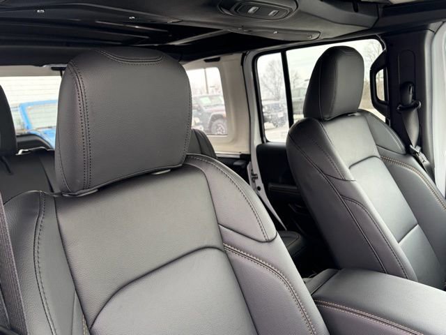 New 2026 Jeep Wrangler Sahara image 32