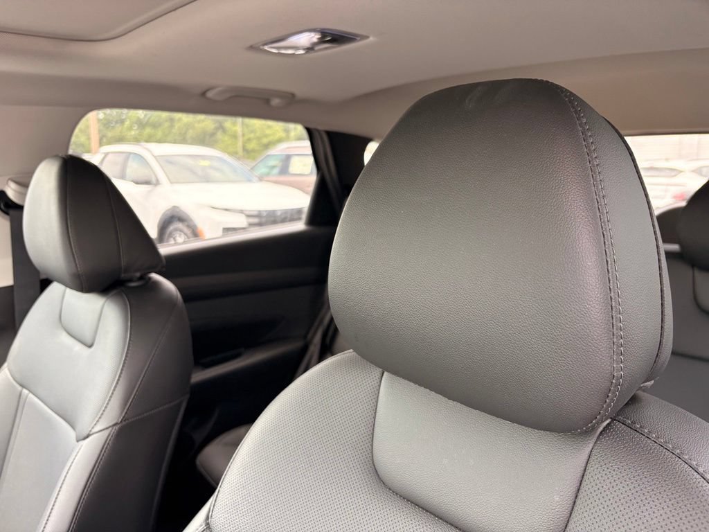 New 2026 Hyundai Tucson SEL FWD image 23