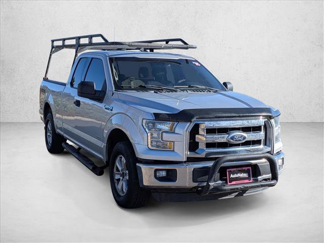 Used 2015 Ford F150 XLT image 3