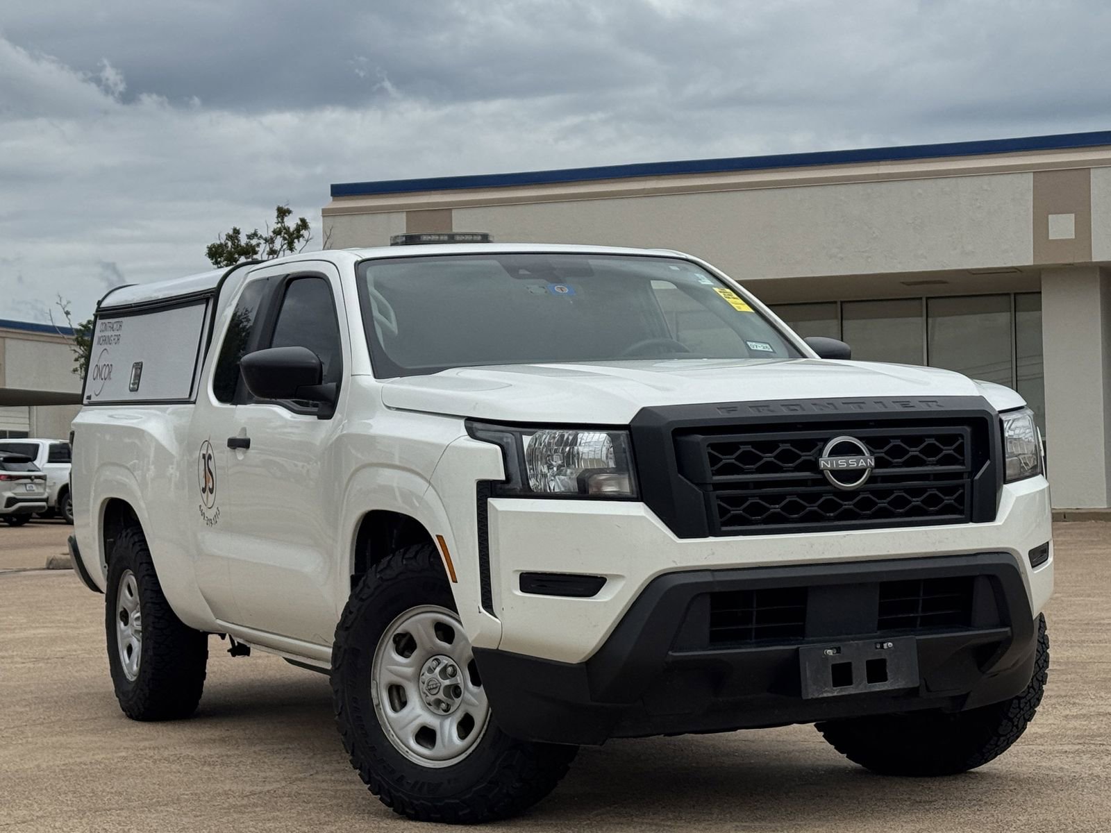 Used 2023 Nissan Frontier S w/ Technology Package RWD image 2