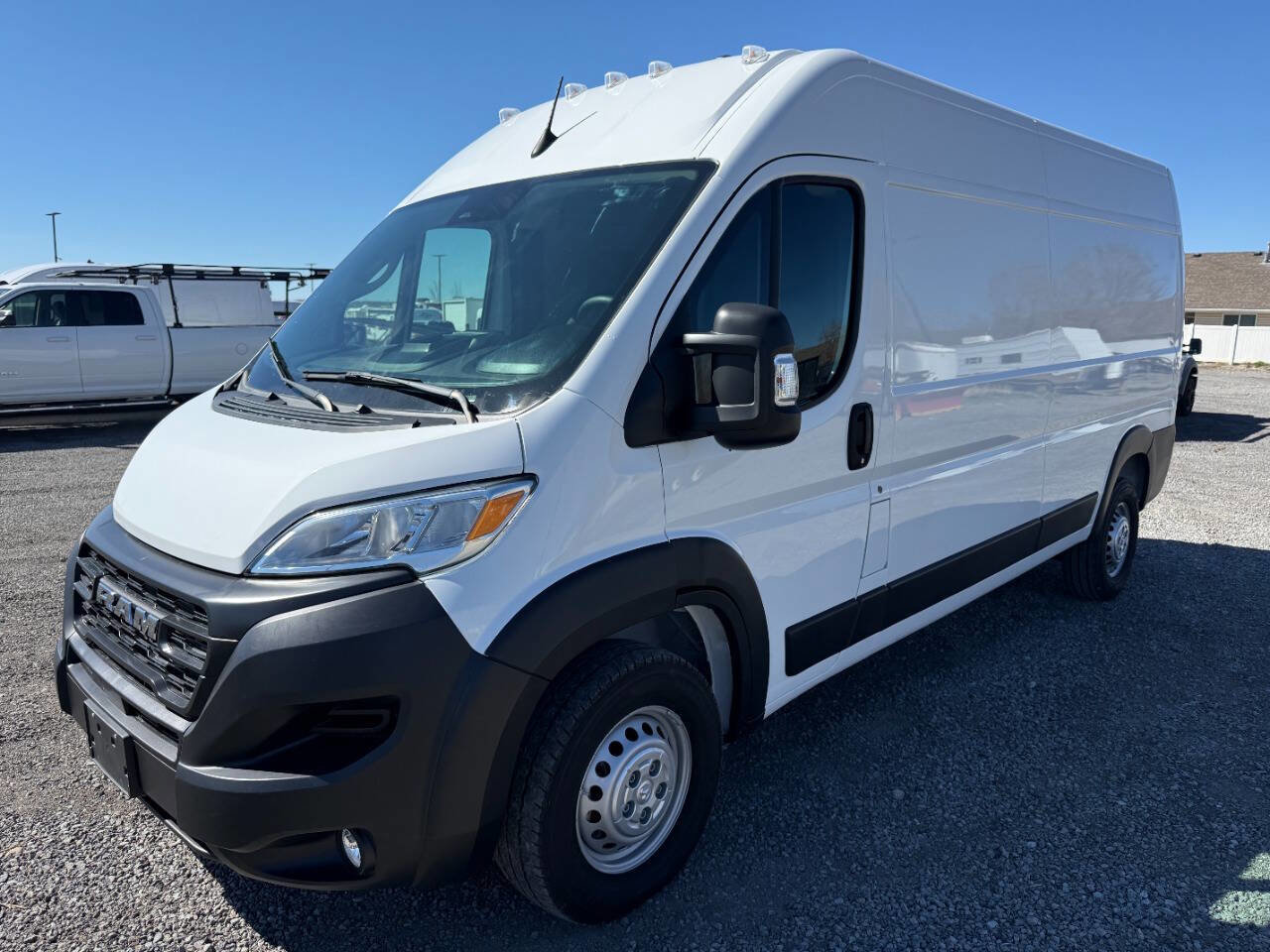 Used 2024 RAM ProMaster 2500 w/ Convenience Group FWD image 7