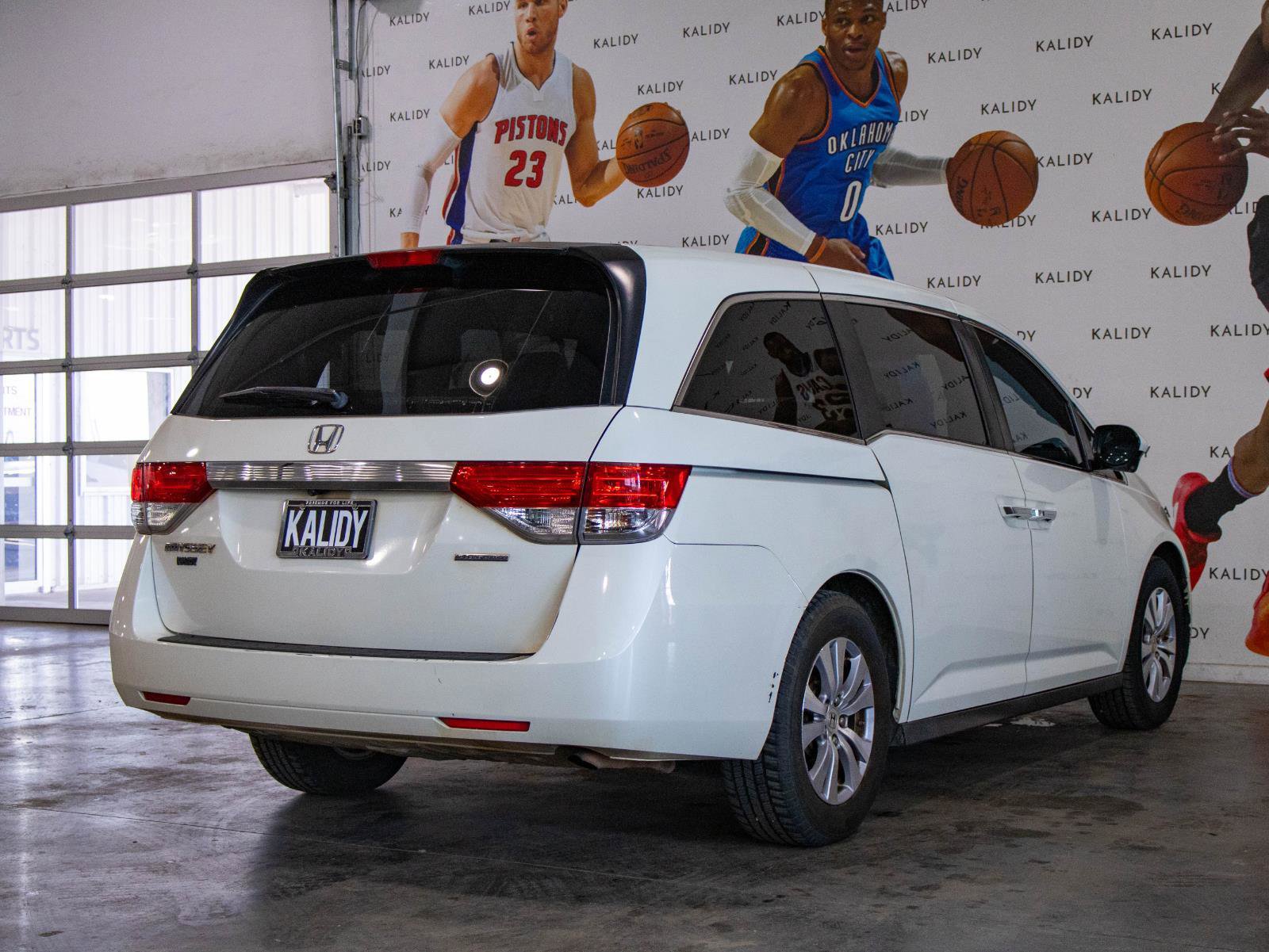 Used 2016 Honda Odyssey SE image 24