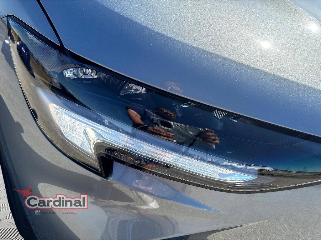 Used 2023 Buick Envision Preferred AWD/4WD image 29