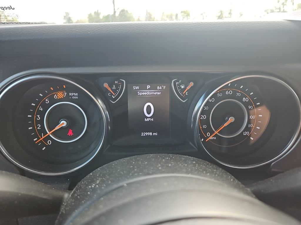 Used 2023 Jeep Wrangler Sport image 18