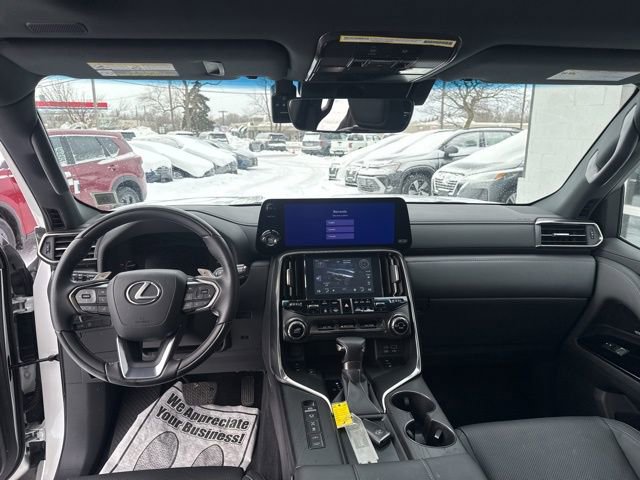 Used 2024 Lexus LX 600 4WD w/ Appearance Package image 20