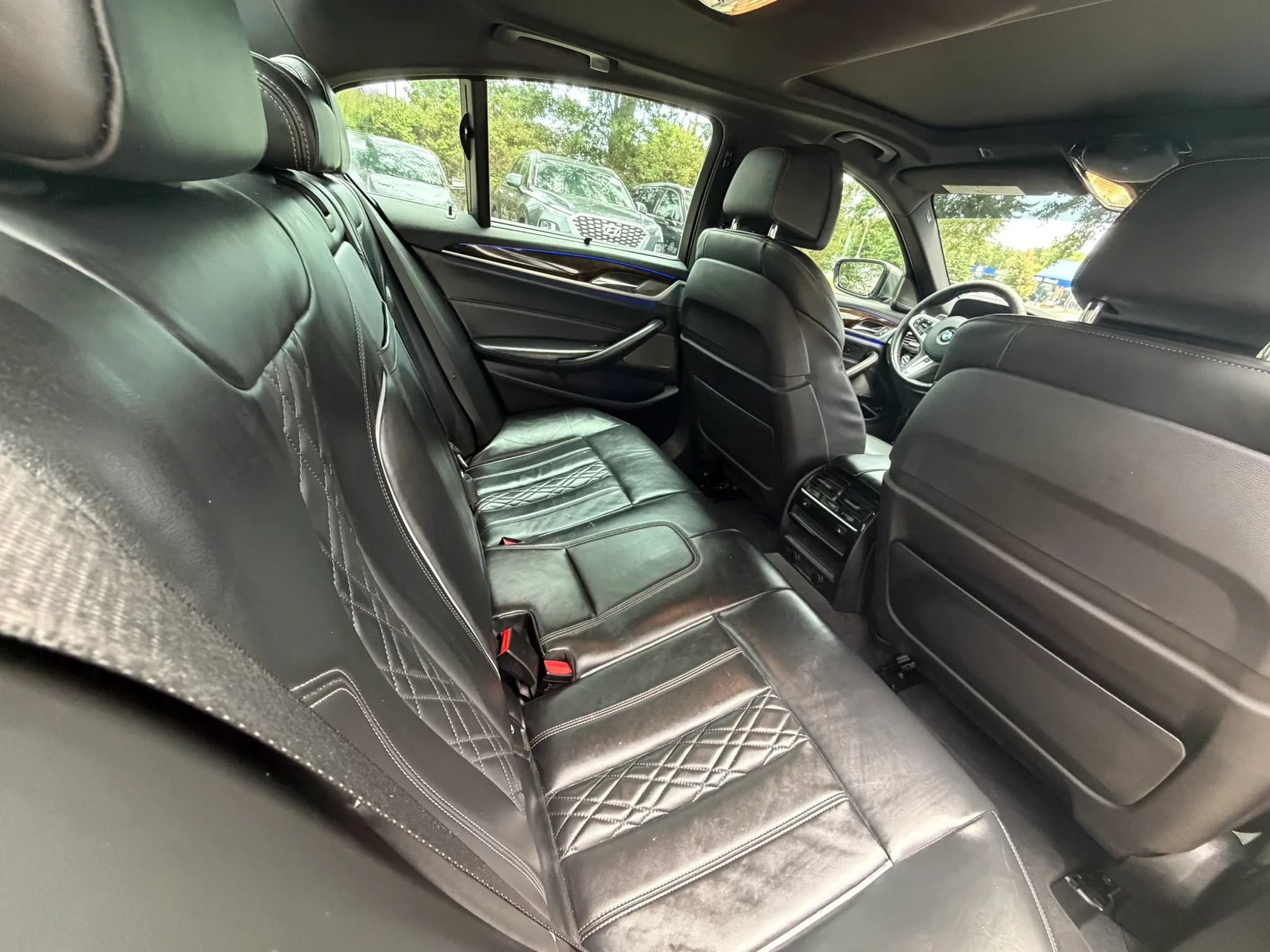 Used 2018 BMW M550i xDrive AWD/4WD image 14