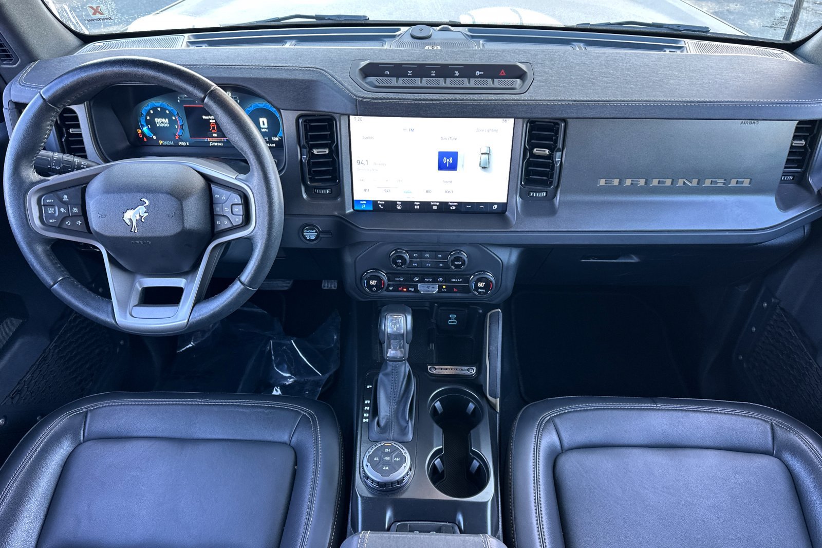 Used 2025 Ford Bronco Badlands AWD/4WD image 12