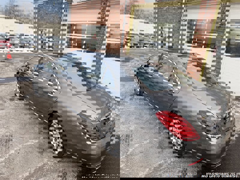 Used 2017 Mercedes-Benz S 550 S 550 4MATIC w/ Premium Package image 2