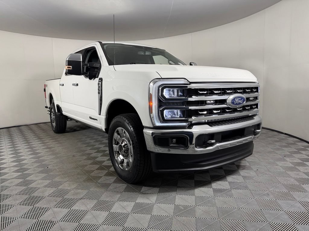 Used 2023 Ford F350 Lariat w/ Lariat Ultimate Package AWD/4WD image 5