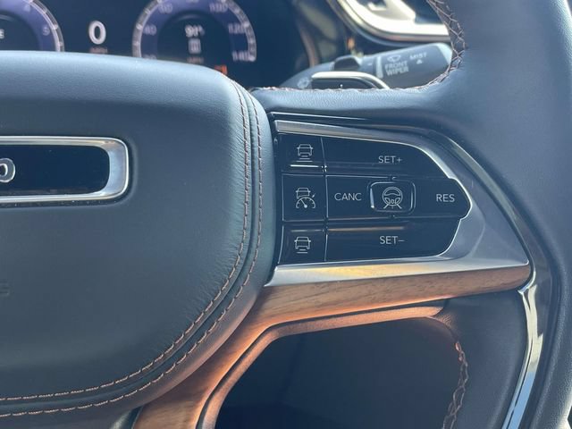 Certified 2024 Jeep Grand Cherokee Summit AWD/4WD image 29