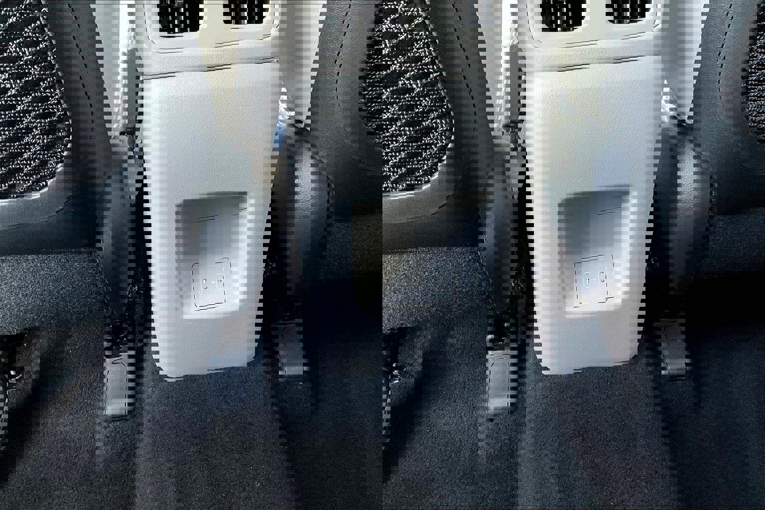 Used 2025 Hyundai Tucson Limited image 17