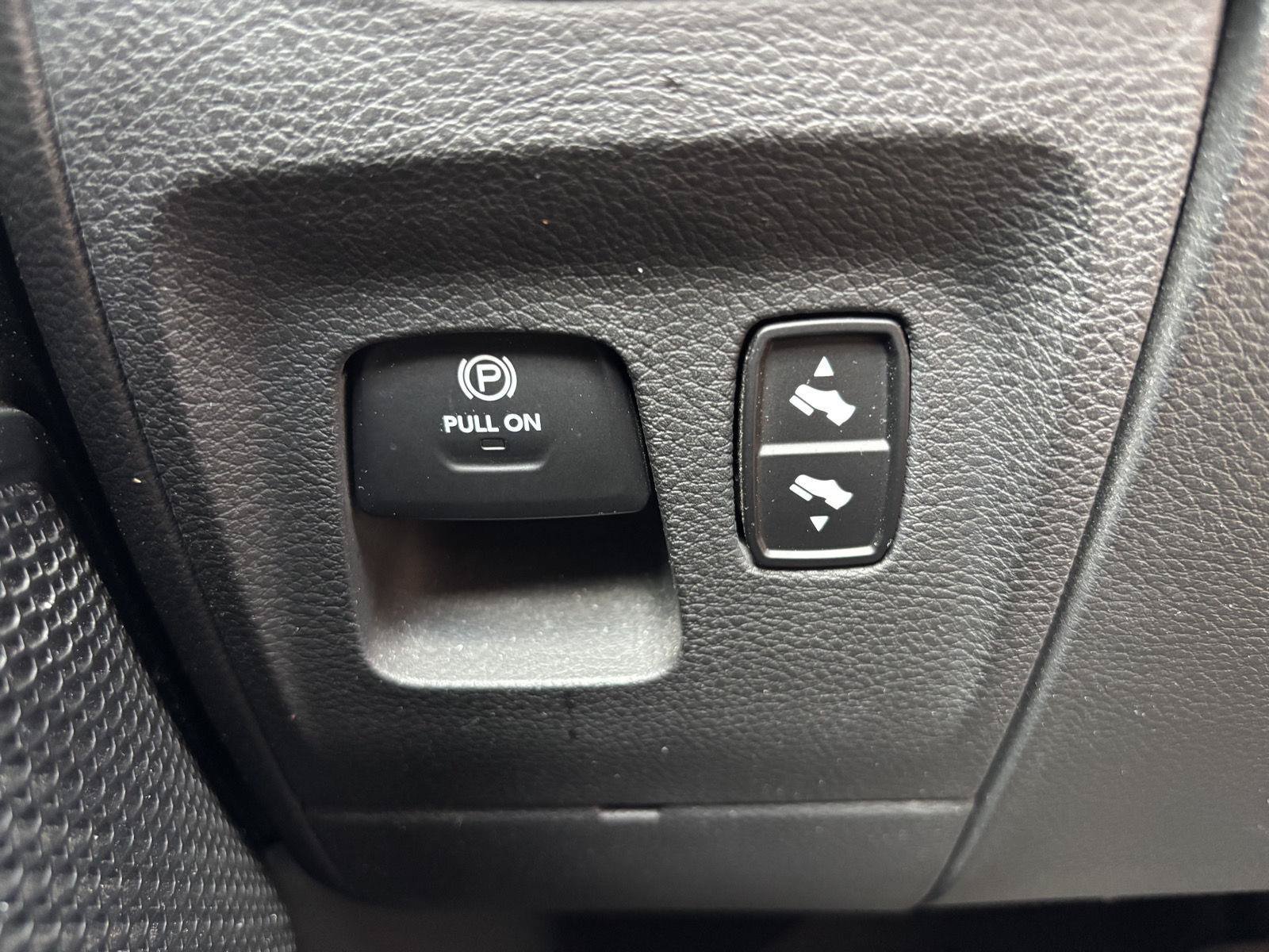 Used 2019 RAM 1500 Big Horn AWD/4WD image 24