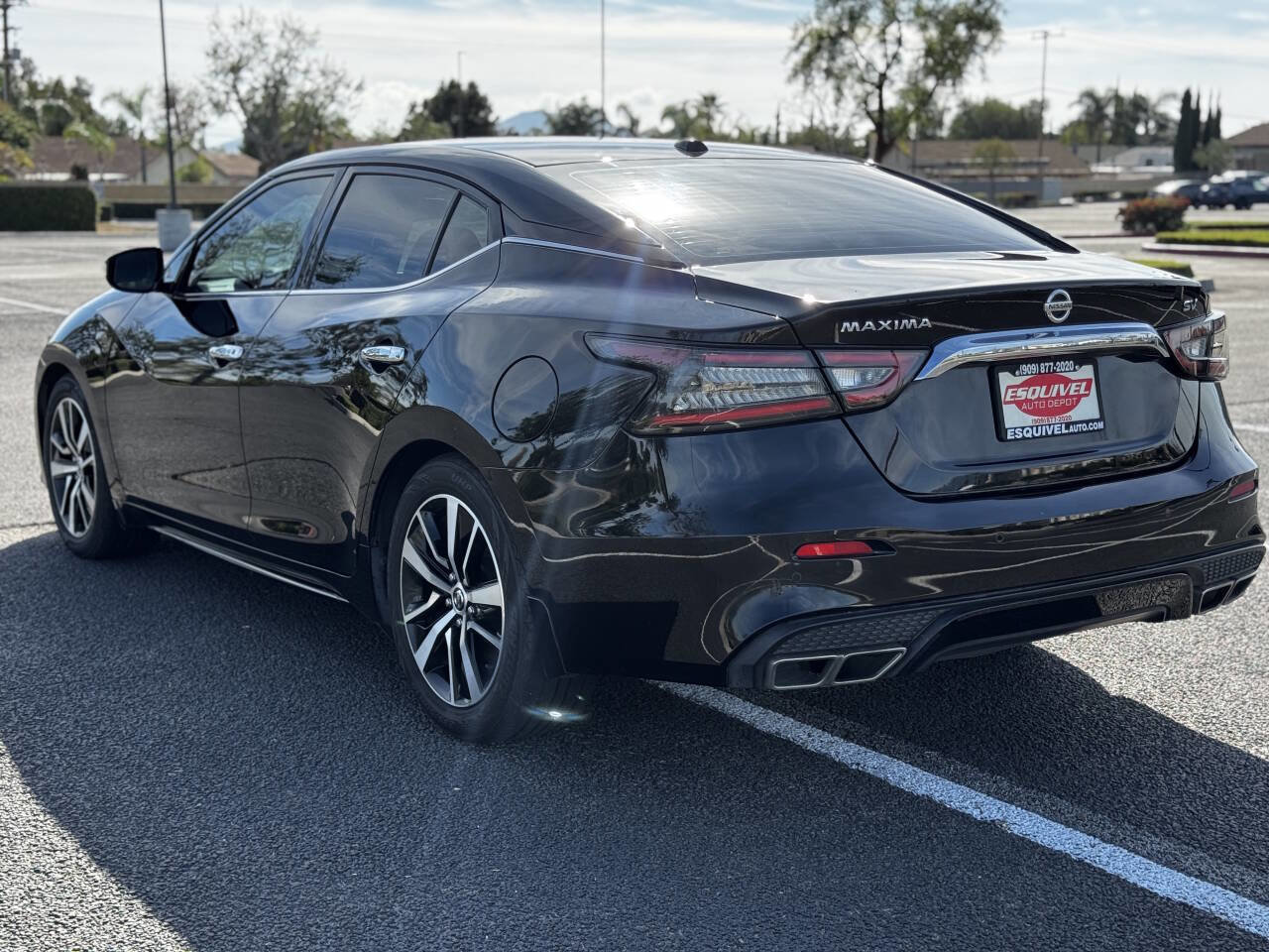 Used 2021 Nissan Maxima 3.5 SV w/ Floor Mat Group image 3