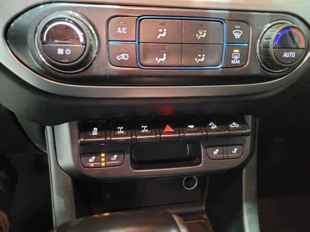 Used 2019 Chevrolet Colorado ZR2 image 43