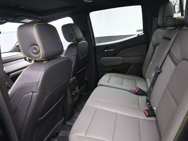 New 2026 Chevrolet Colorado ZR2 w/ Technology Package image 9