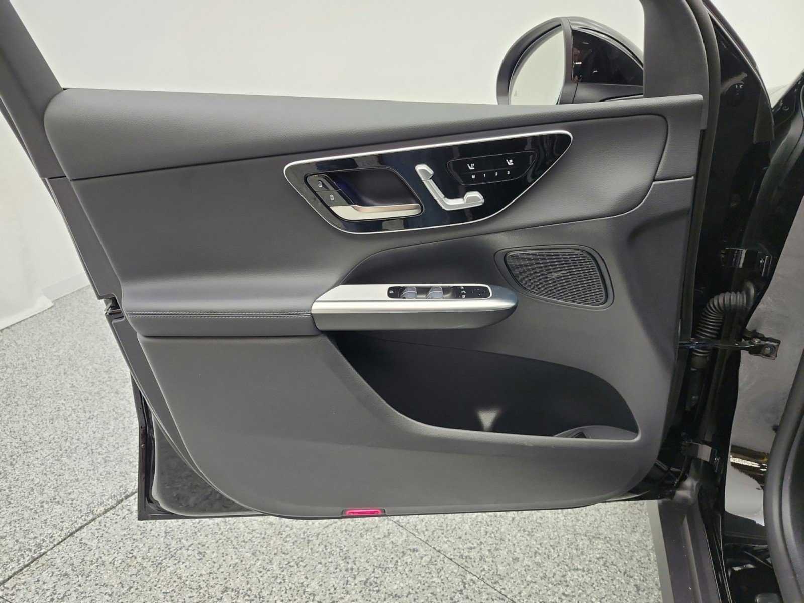 Certified 2026 Mercedes-Benz GLC 300 image 11