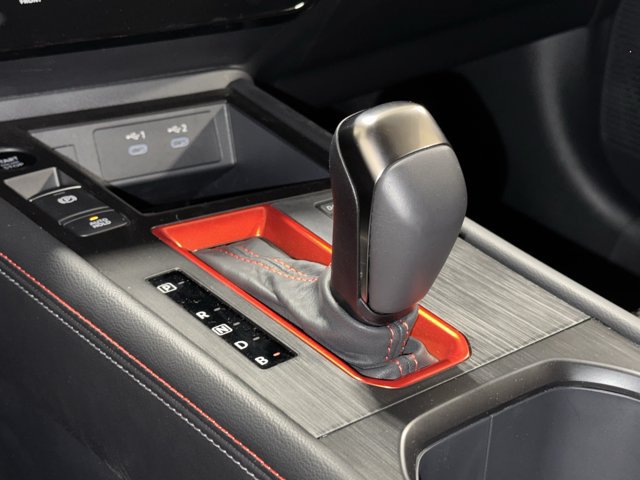 New 2026 Nissan Kicks SR w/ Cold Weather Package AWD/4WD image 15