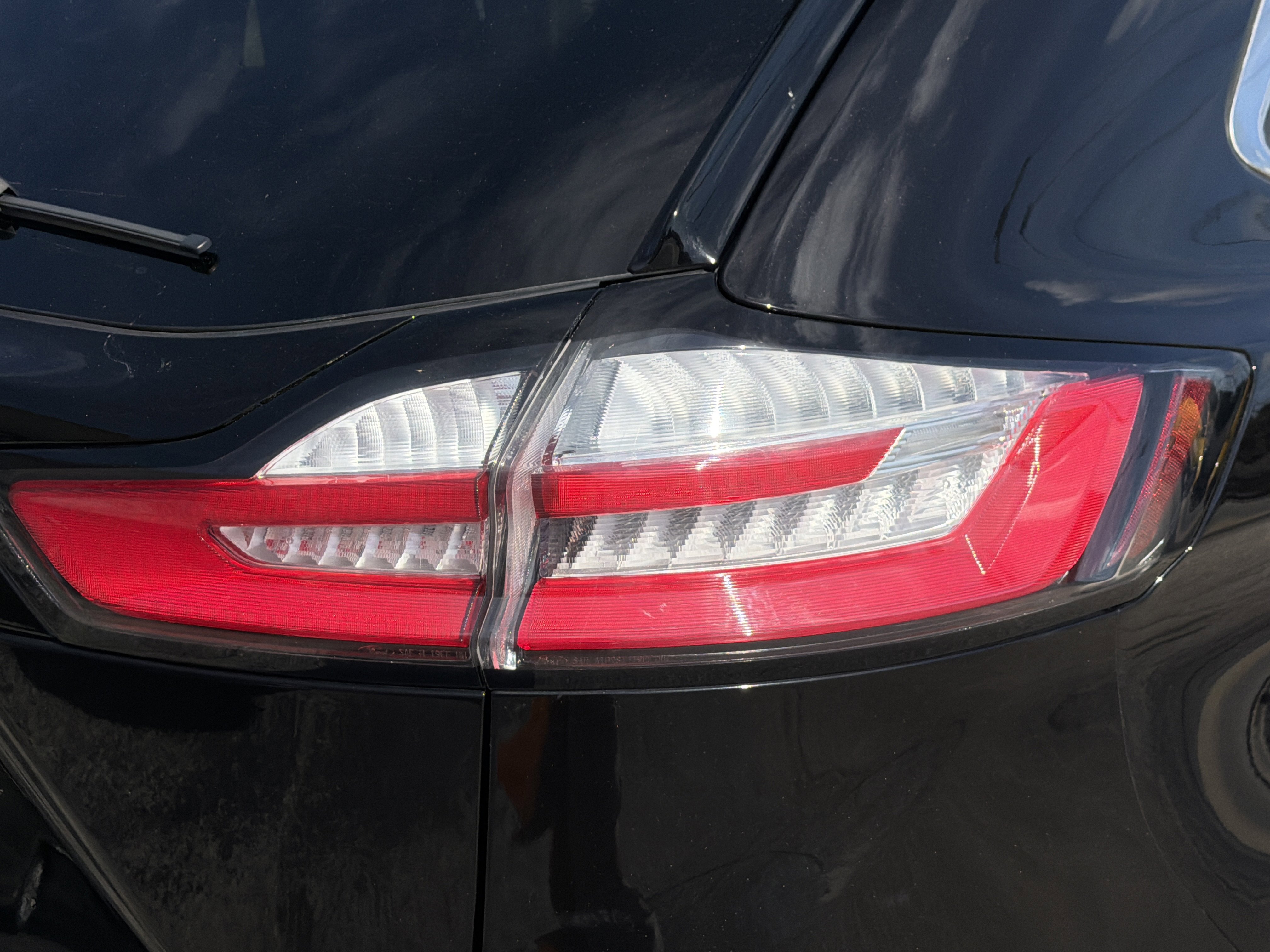 Used 2024 Ford Edge SEL AWD/4WD image 13