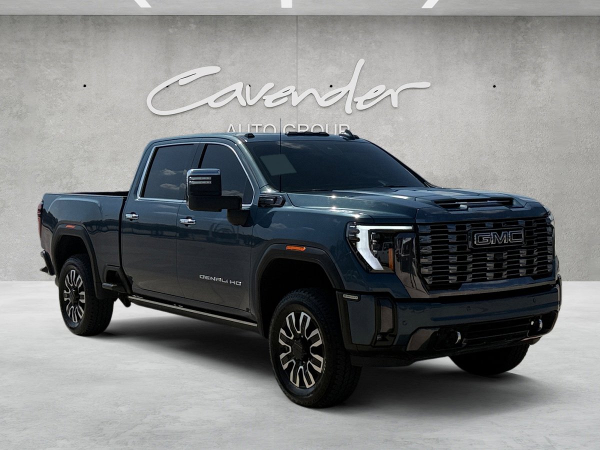Used 2024 GMC Sierra 2500 Denali Ultimate AWD/4WD image 2