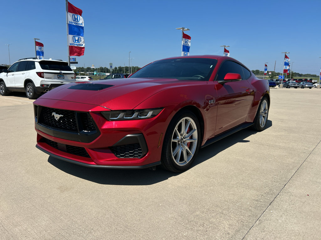 Used 2024 Ford Mustang GT Premium RWD image 1