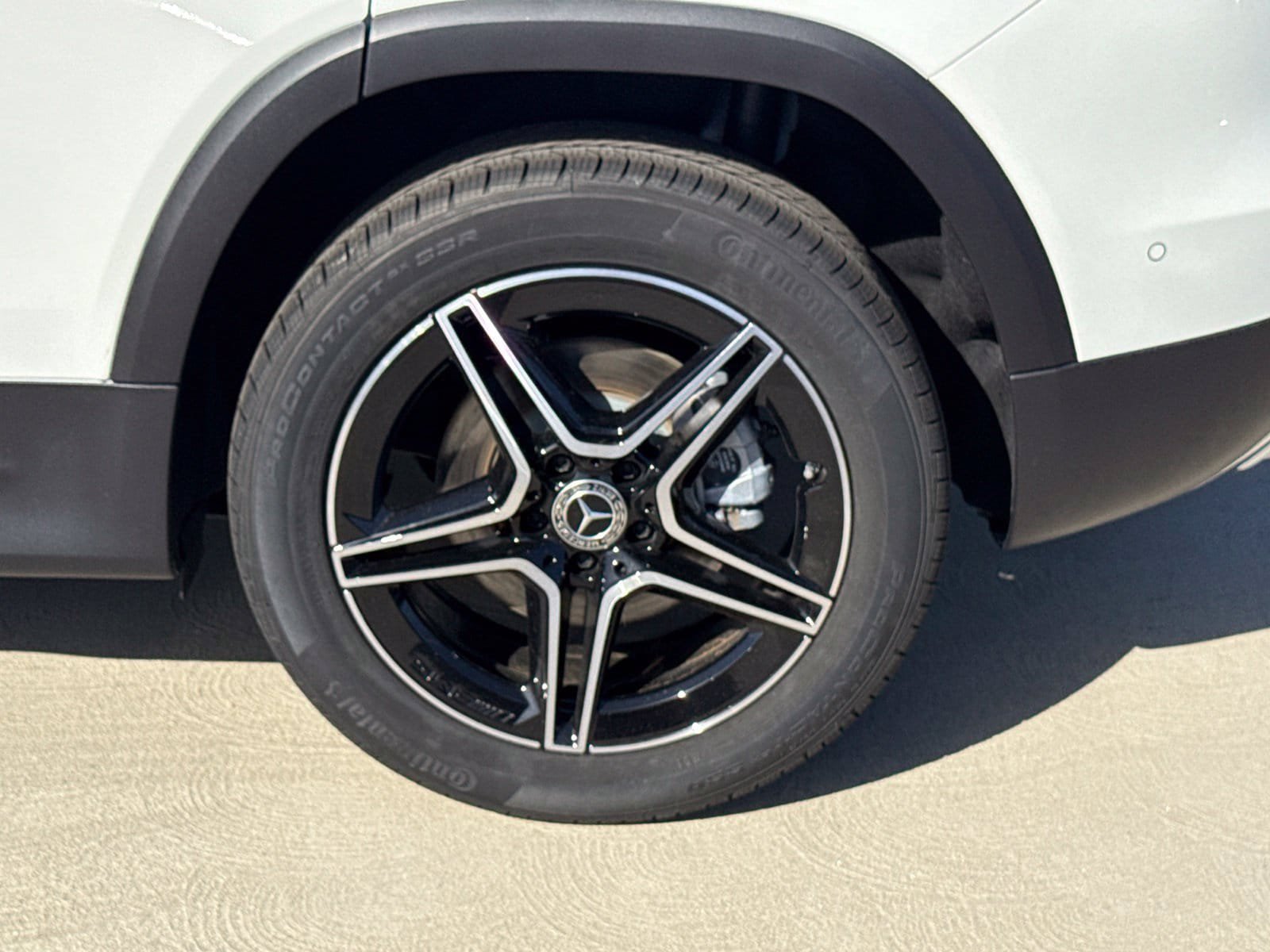 New 2026 Mercedes-Benz GLB 250 4MATIC image 14