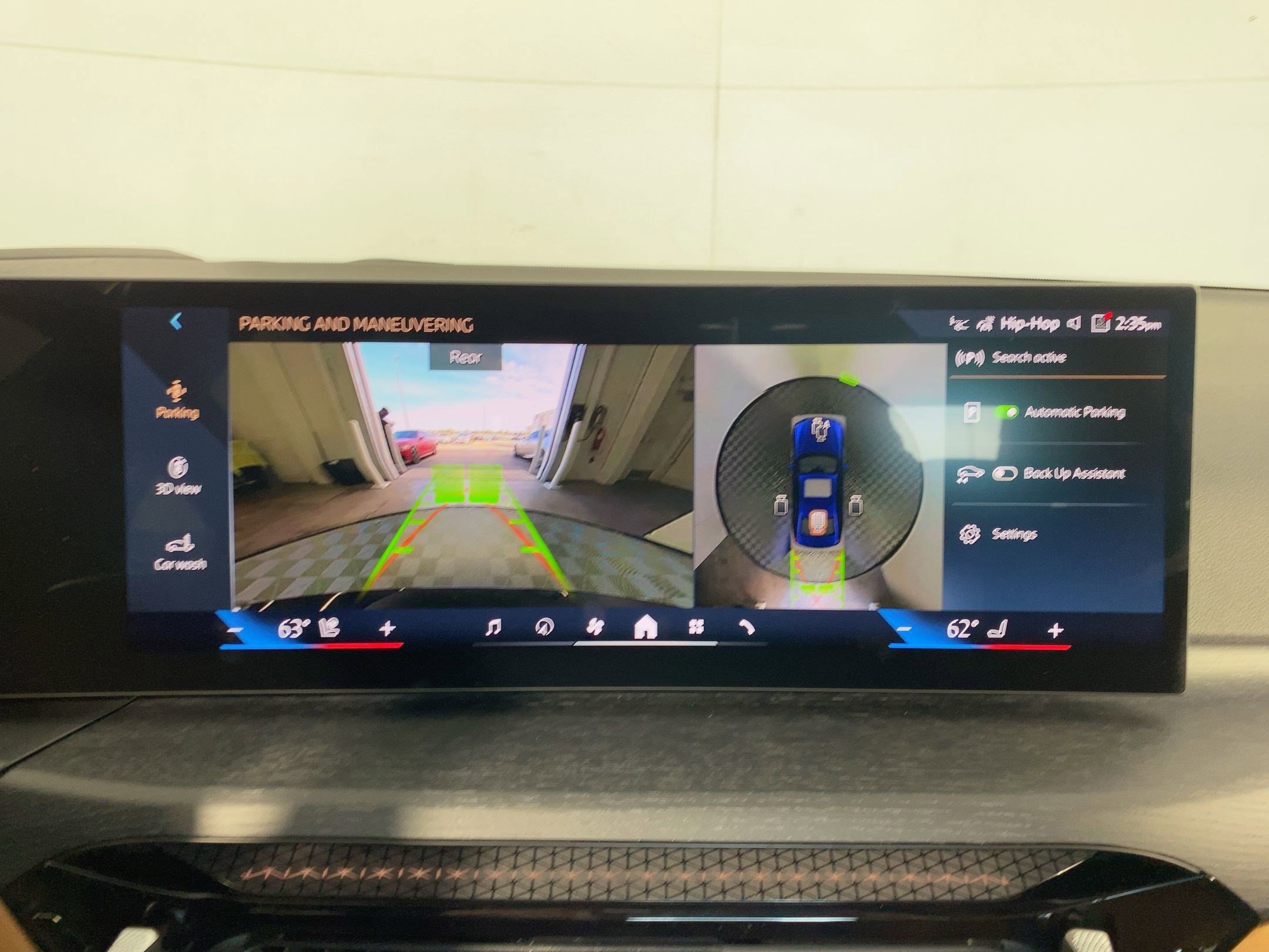 Used 2026 BMW 330i xDrive Sedan w/ Premium Package image 24