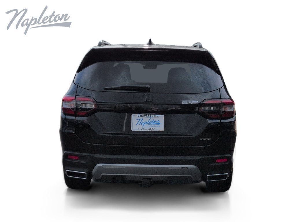 New 2026 Honda Pilot Touring image 4