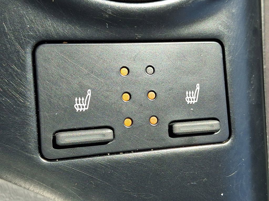 Used 2019 Toyota Camry LE FWD image 24