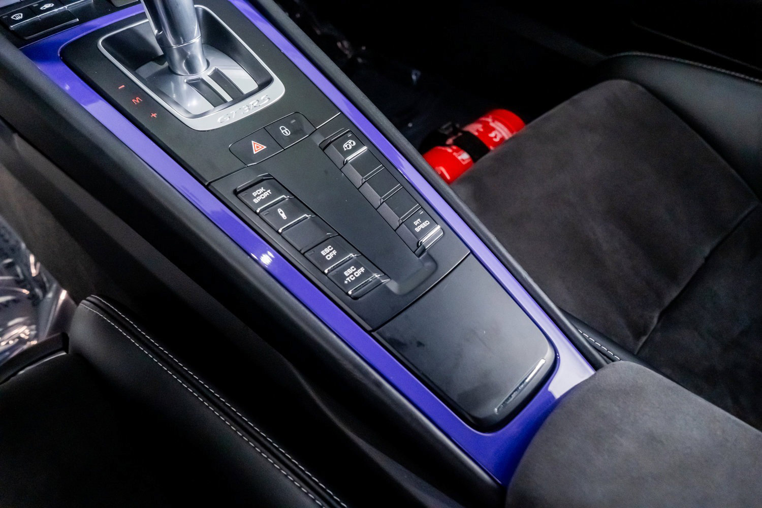 Used 2016 Porsche 911 GT3 RS image 40