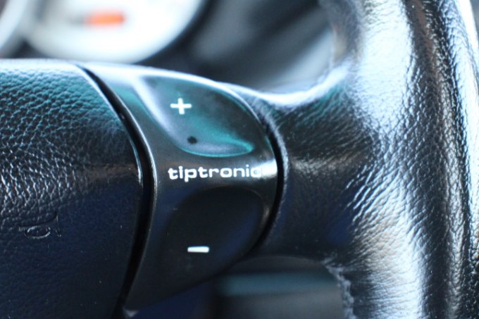 Used 2004 Porsche Boxster S image 23