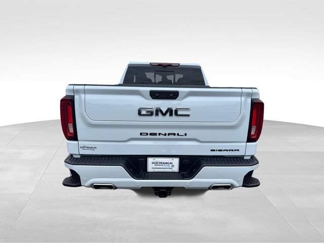 Used 2026 GMC Sierra 1500 Denali Ultimate w/ LPO, Black Badging Package AWD/4WD image 4
