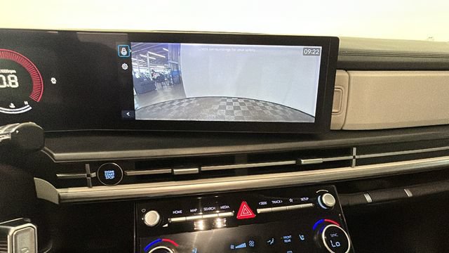 Used 2024 Hyundai Santa Fe SEL FWD image 24