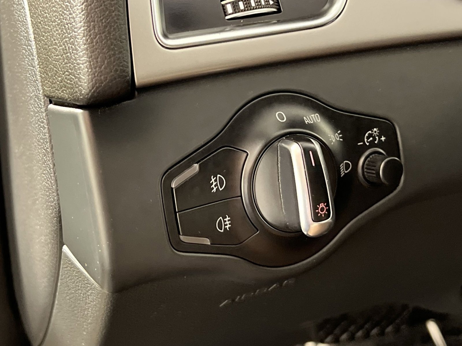 Used 2013 Audi A5 2.0T Premium Plus image 29