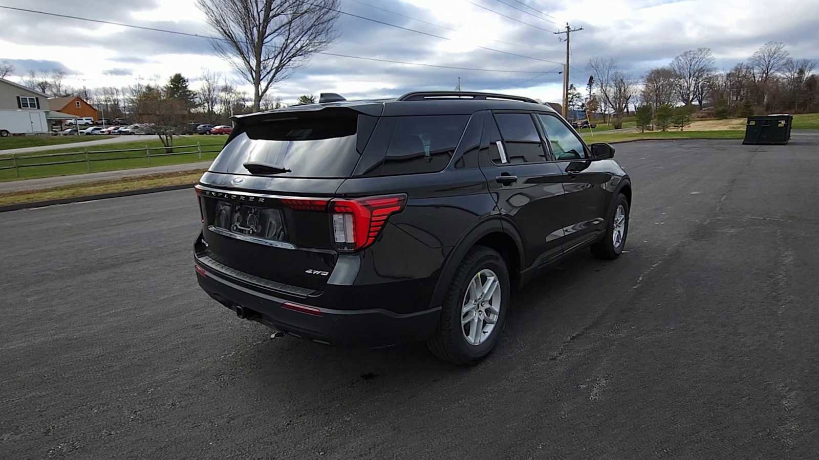 New 2026 Ford Explorer Active image 8