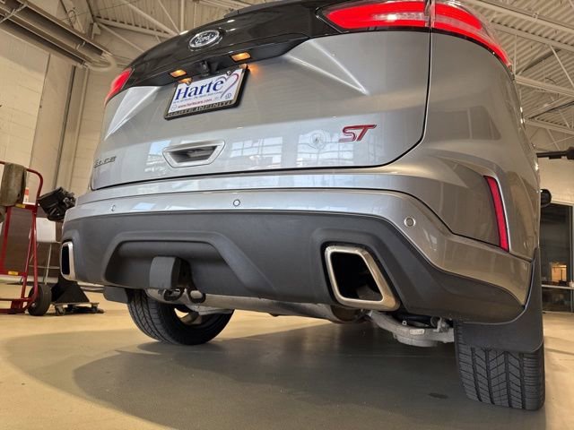 Used 2020 Ford Edge ST w/ Equipment Group 401A AWD/4WD image 25