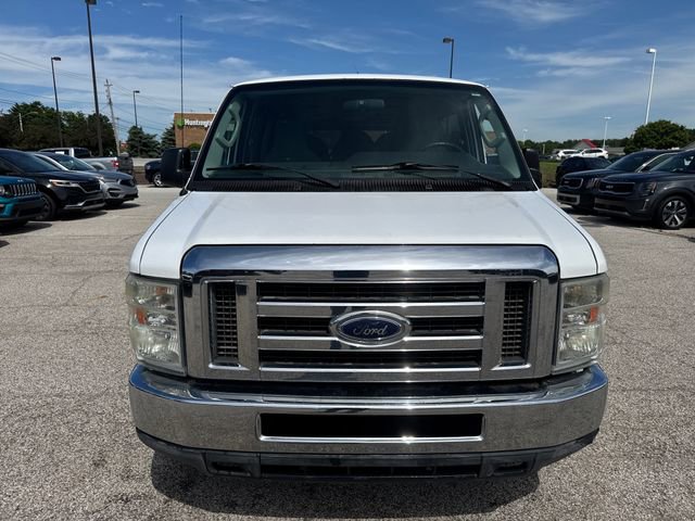Used 2012 Ford E-150 and Econoline 150 RWD image 2