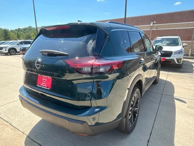 New 2026 Nissan Rogue Dark Armor AWD/4WD image 3