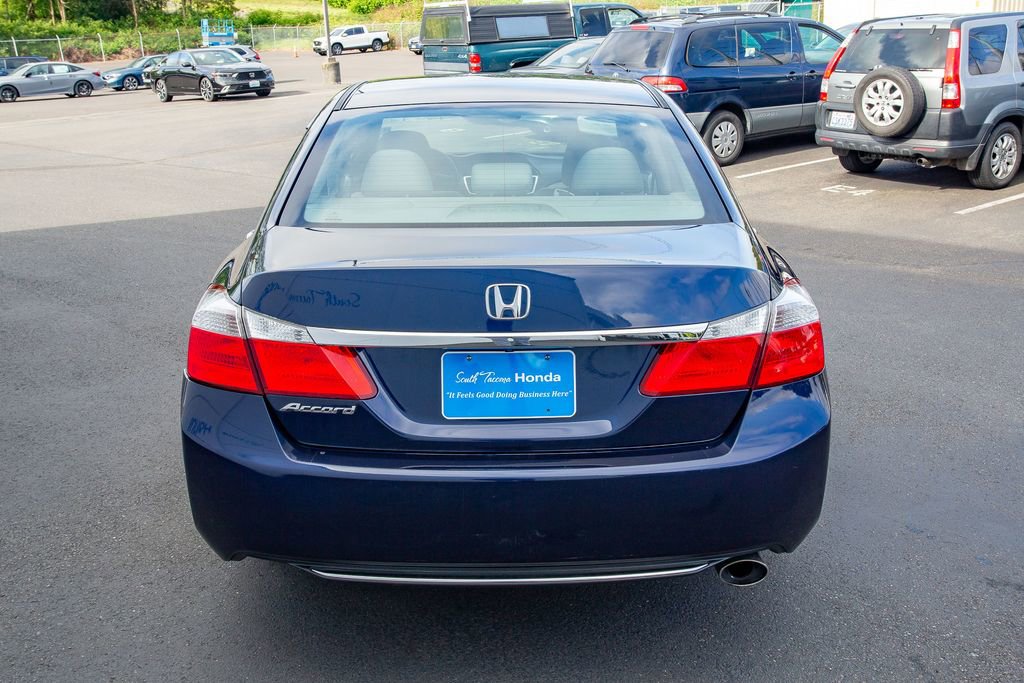 Used 2015 Honda Accord LX image 12